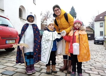 První sčítání darů v tříkrálových kasičkách příjemně překvapilo